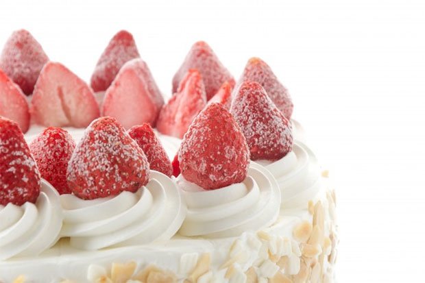 Fresas adornando un pastel