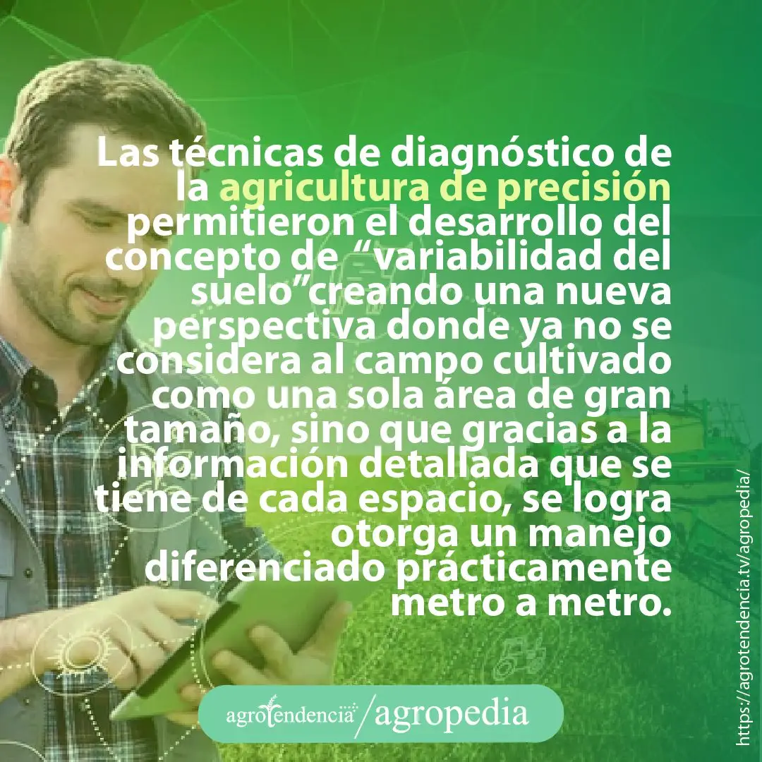 hombre con table en mano en agricultura de precisión