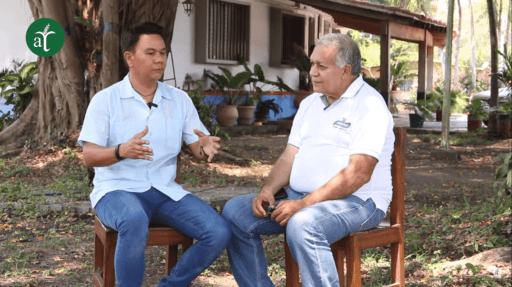 Lombricultura en producción orgánica de caña de azúcar – Suelos Vivos