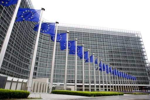 La UE anuncia nuevos aranceles a fertilizantes y productos agrícolas de rusos