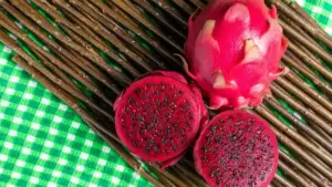 Perú suspende importación de pitahaya ecuatoriana por agroquímicos no autorizados